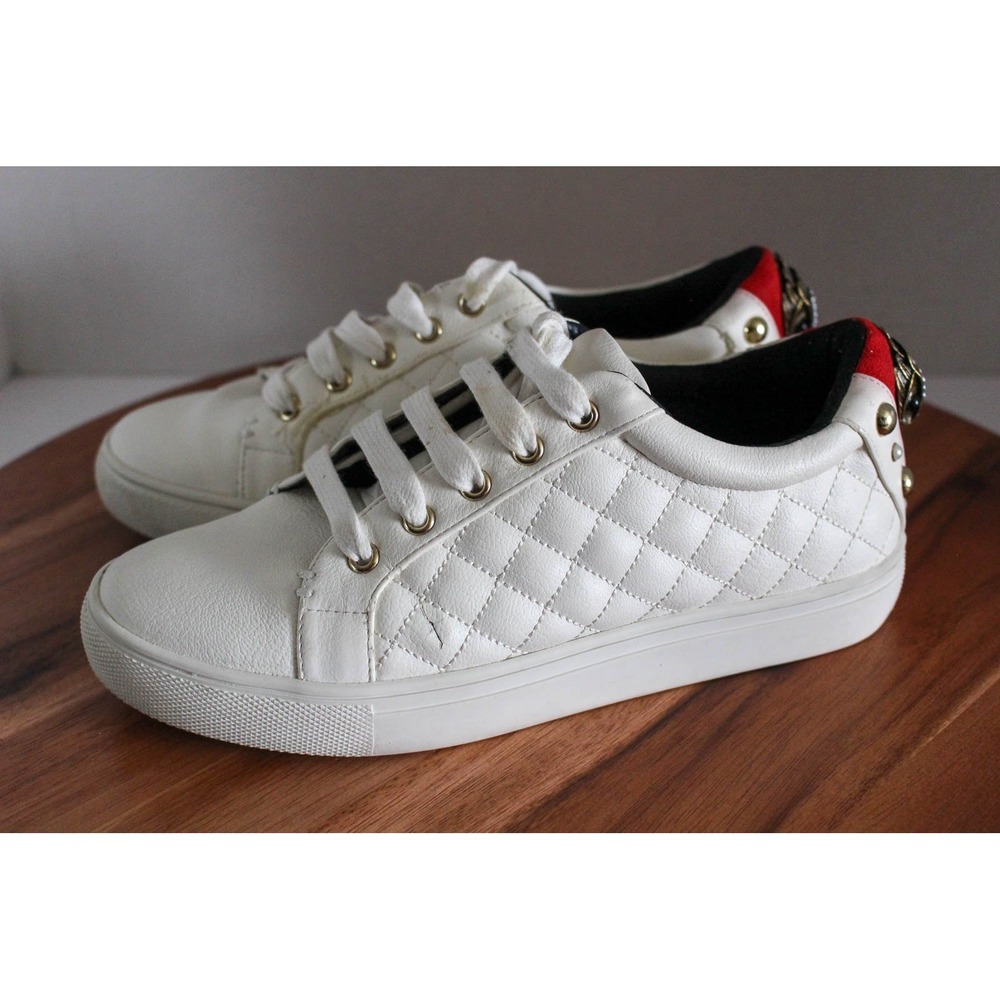 Kurt Geiger Shoes Womens 36.5 White Quilted Embellished Lace Up Sneakers *FLAW